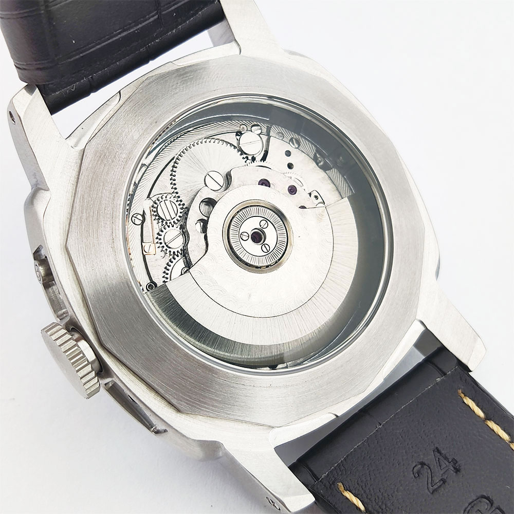 Reloj de Hombre de 44 mm con M - Stainless Bracelet Diver reseña y precio