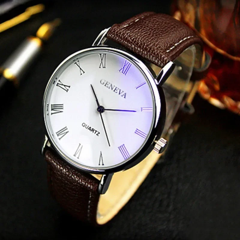 Reloj de cuarzo de marca famos - Leather Watch Band Men reseña y precio